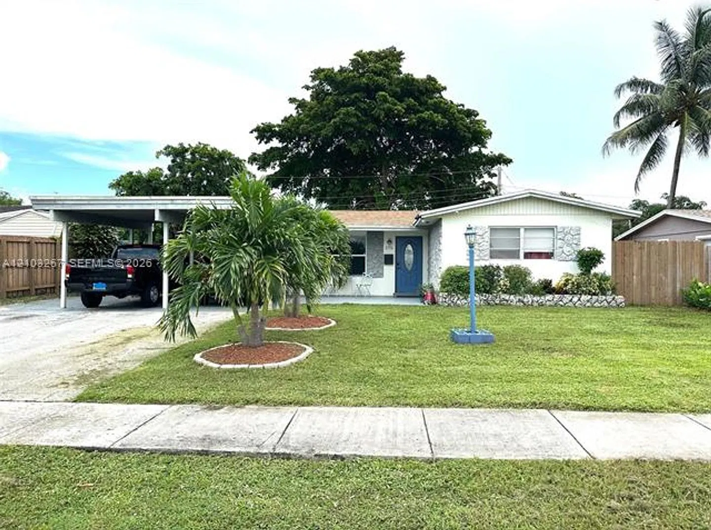 2751 SW 4th Ct # 2751, Fort Lauderdale, FL 33312 — Photo 3