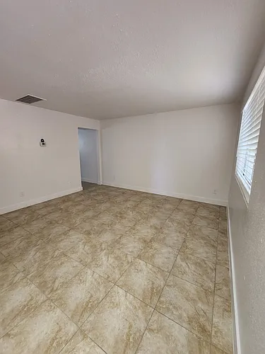 Floor plan 2 bedrooms