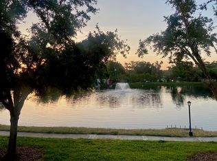 8125 112th St APT 204, Seminole, FL 33772