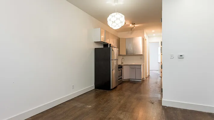Rented by Nooklyn NYC LLC | media 17