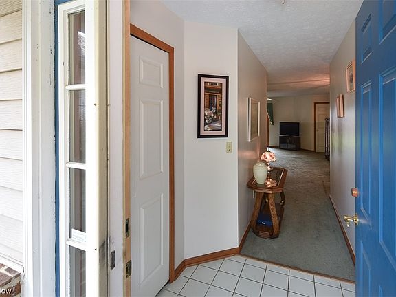 4th image of 5711 Gateway Ln #1002