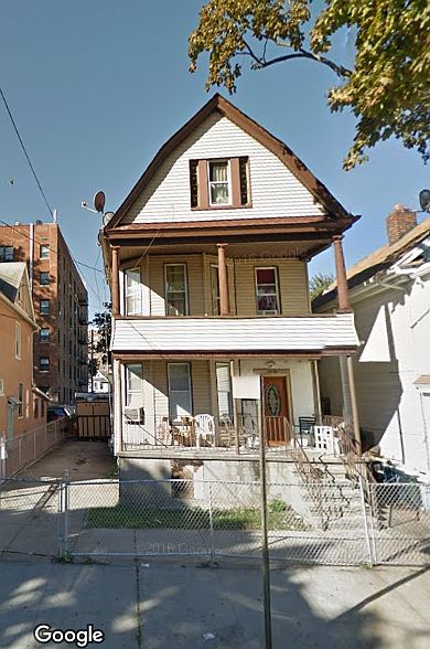 2nd image of 8830 172nd St