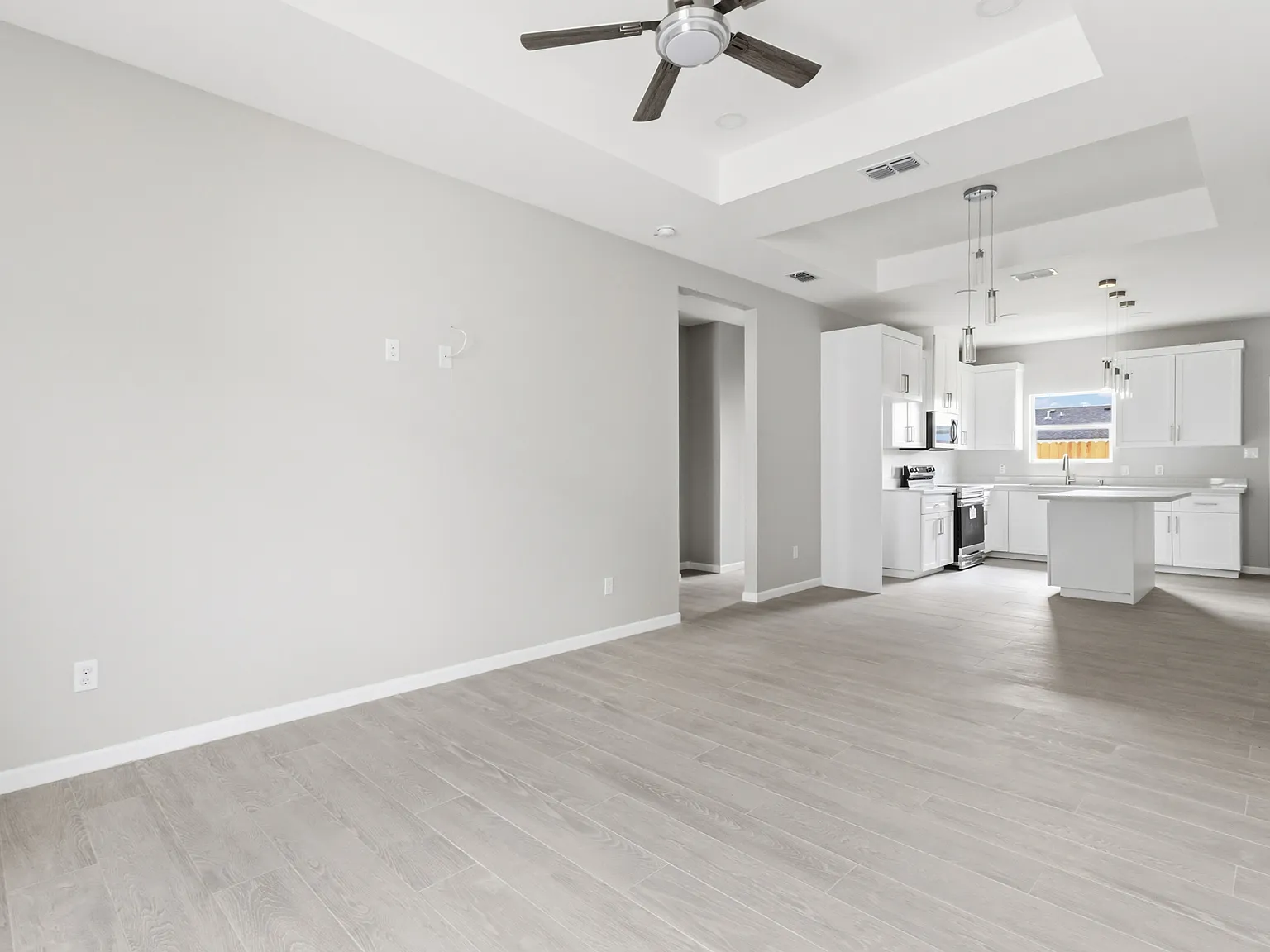 3 bed, 1167 sqft, $1,350 — Photo 4