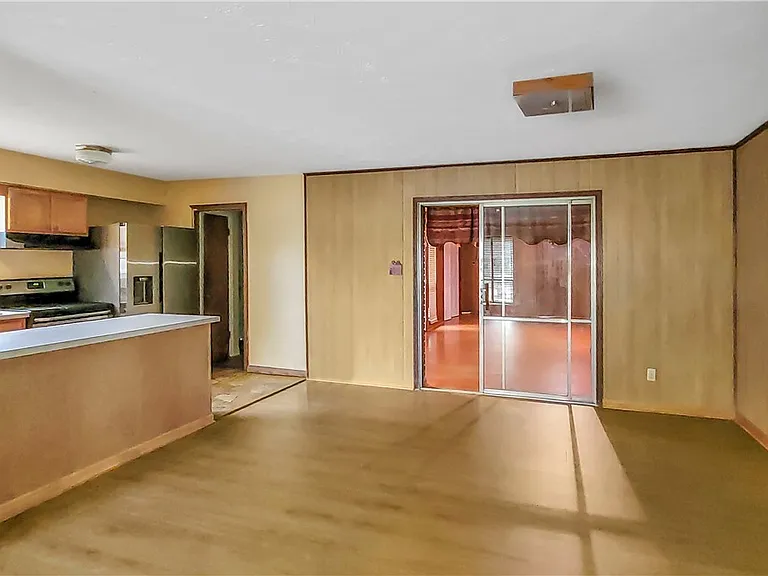 304 Olmstead Pl — Photo 8