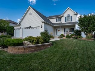 5821 Woodland Ave, Davenport, IA 52807