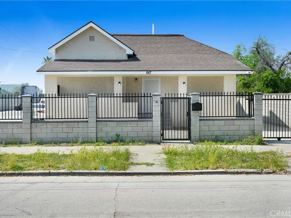 657 W 9th St, San Bernardino, CA 92410