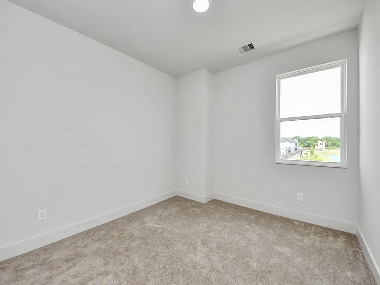 13104 Moncloa Dr — Photo 21
