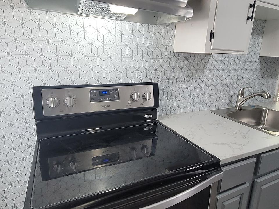 75 Pennsylvania Ave Westminster MD Zillow