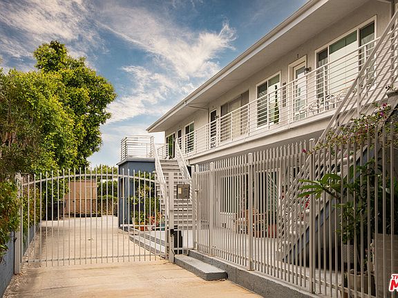 5th image of 1144 Stanford St #6