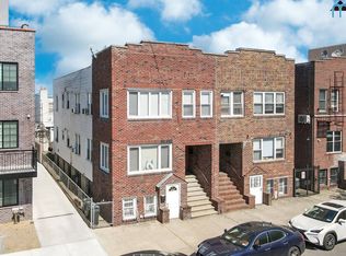 8148 Bay 16 St, Brooklyn, NY 11214