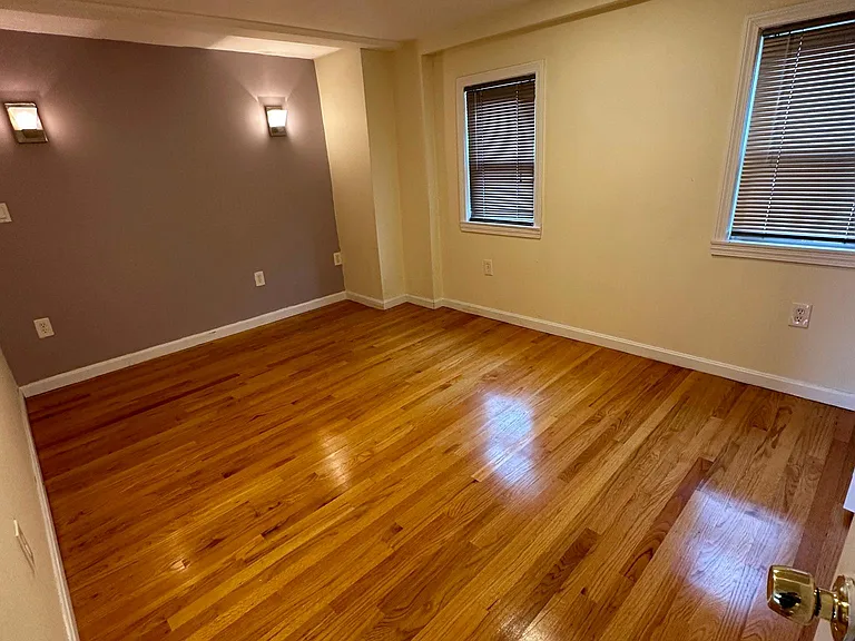 261 Neponset St #B — Photo 10