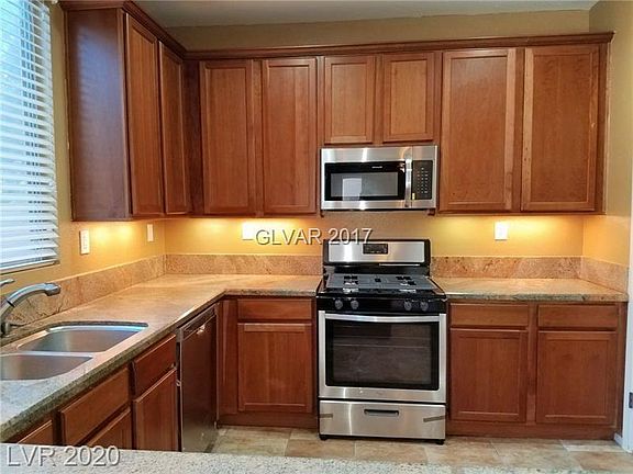 5th image of 10560 Peach Creek St