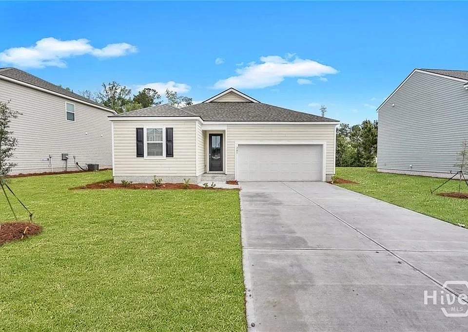 201 Coby Ln