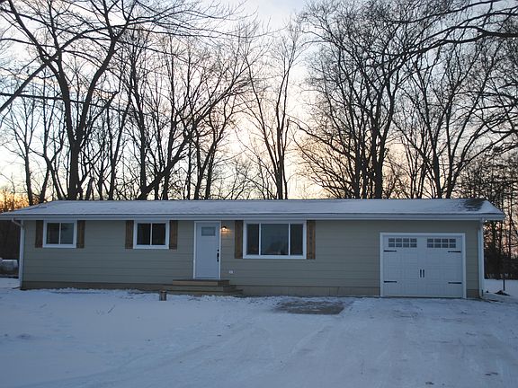 2nd image of 4400 Cedar Ave