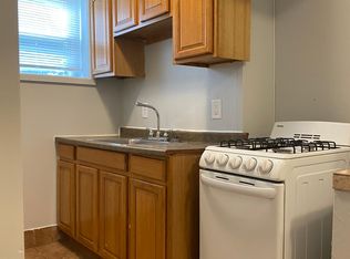 22 Cadillac St #2, Pontiac, MI 48342