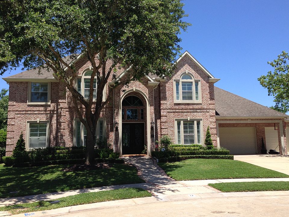 1st image of 17 Hannahs Way Ct