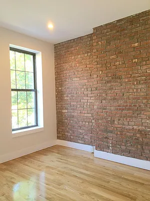 Rented by Uptown Flats LLC | media 6