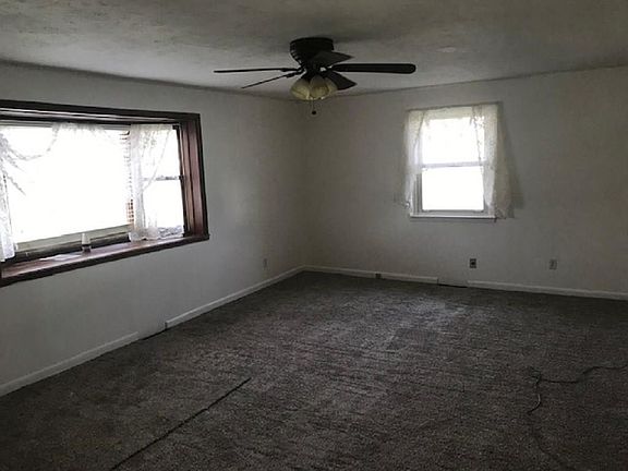 5th image of 109 W North St