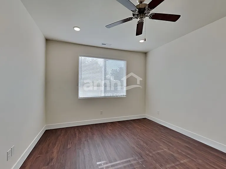 1416 N Garnet Creek Ave — Photo 10