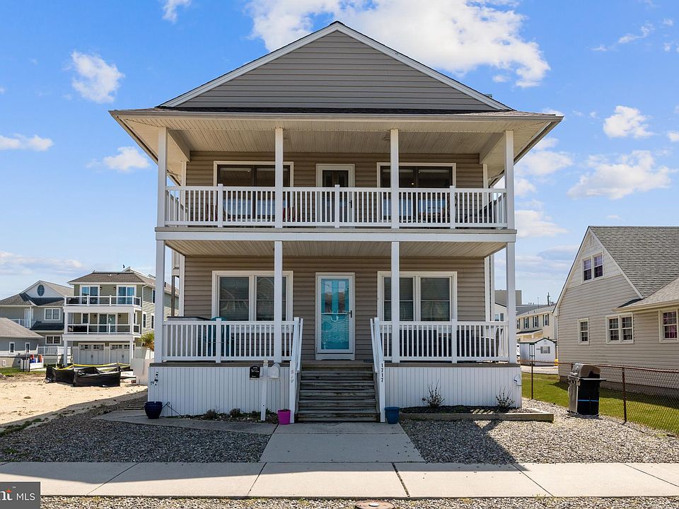 1st image of 1719 Bay Ave