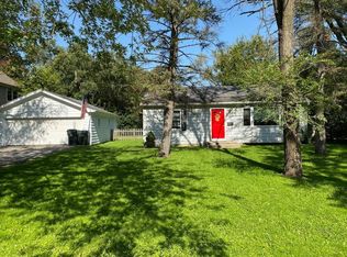 2260 Woodlawn Rd, Northbrook, IL 60062