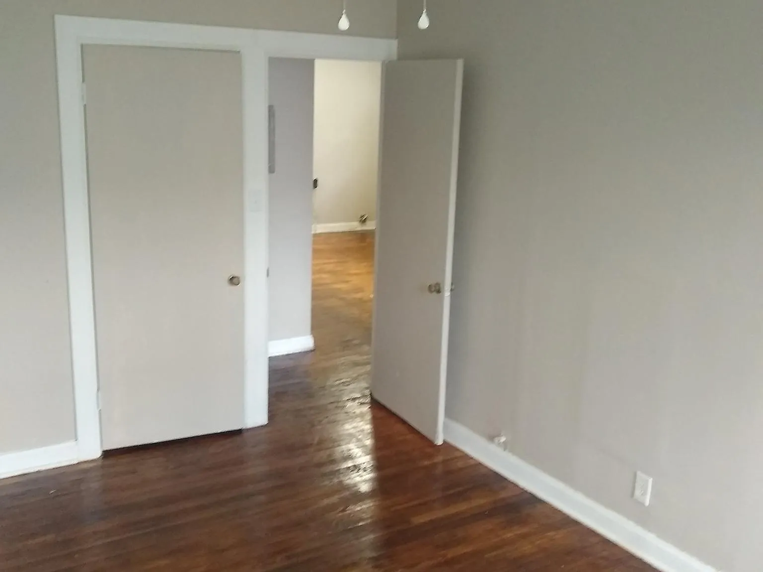 918 Boston St — Photo 4