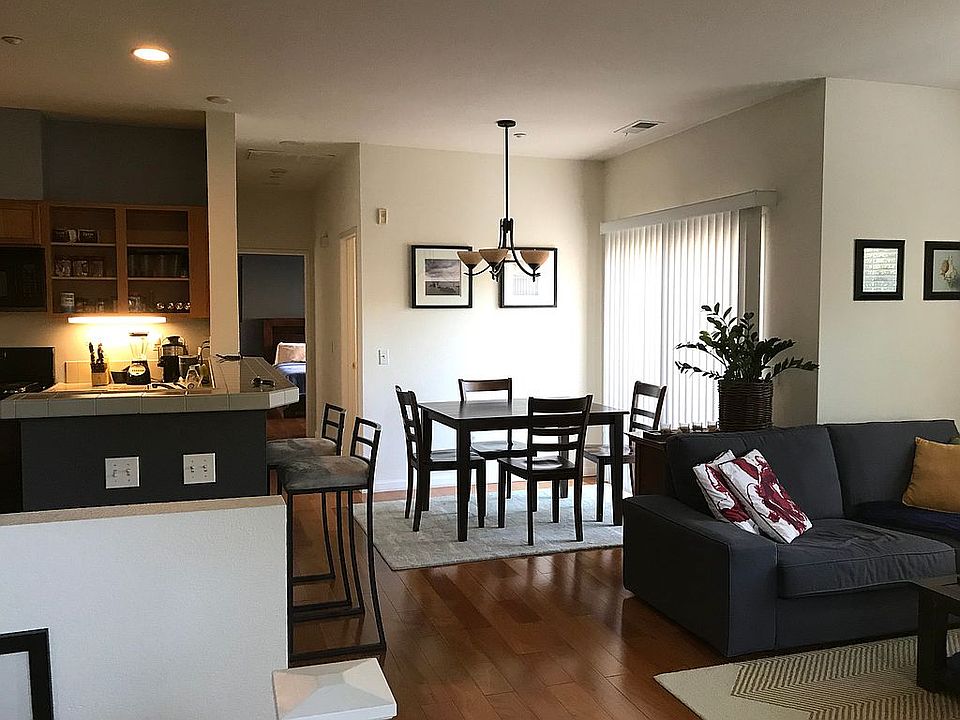 2nd image of 11450 Church St APT 43