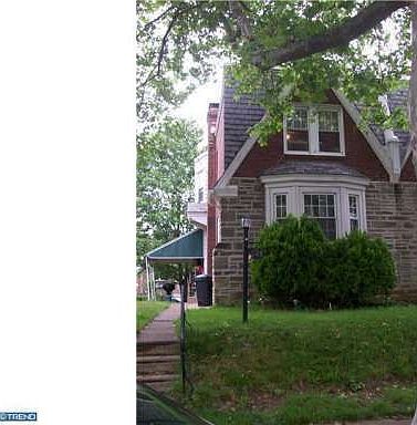 1st image of 4028 Hartel Ave