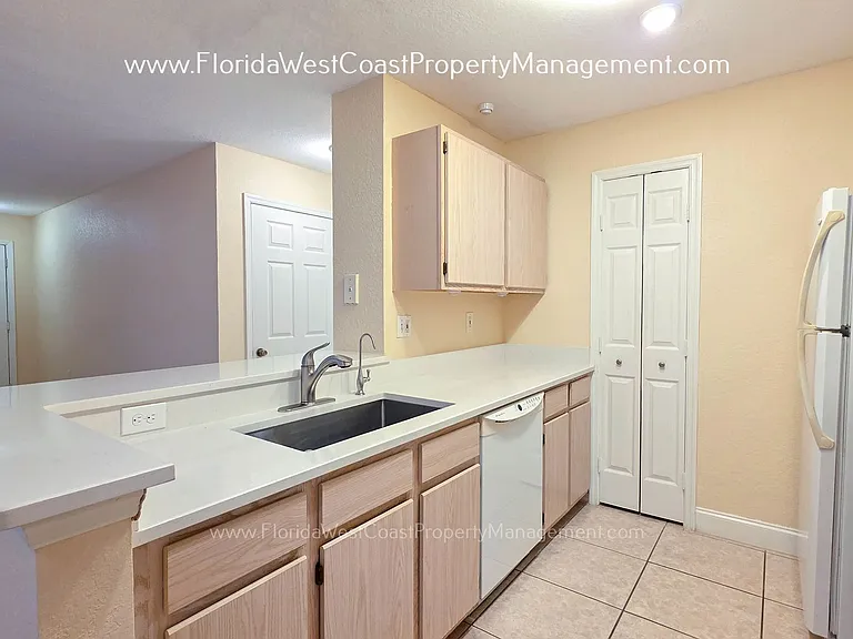 7417 Vista Way #101 — Photo 5