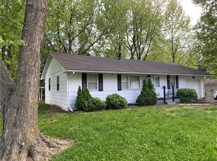 210 Kibler Rd, Excelsior Springs, MO 64024