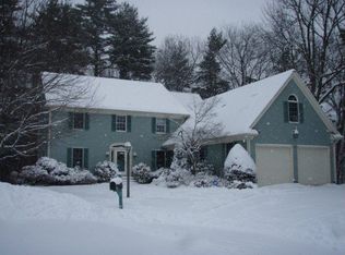 15 Carriage Ln, Reading, MA 01867