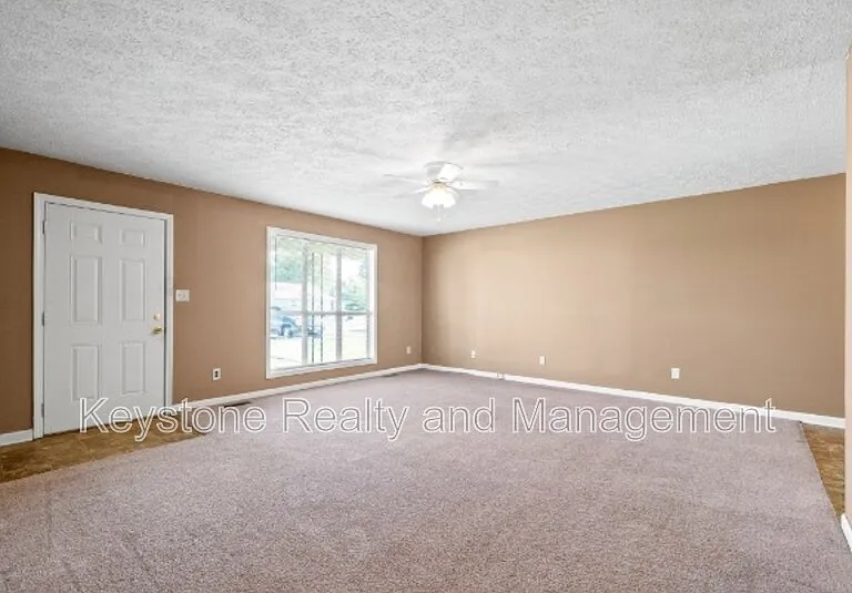 306 Thompsonville Ln #907 — Photo 6