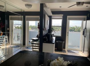 1425 Atlantic Shores Blvd APT 610, Hallandale, FL 33009