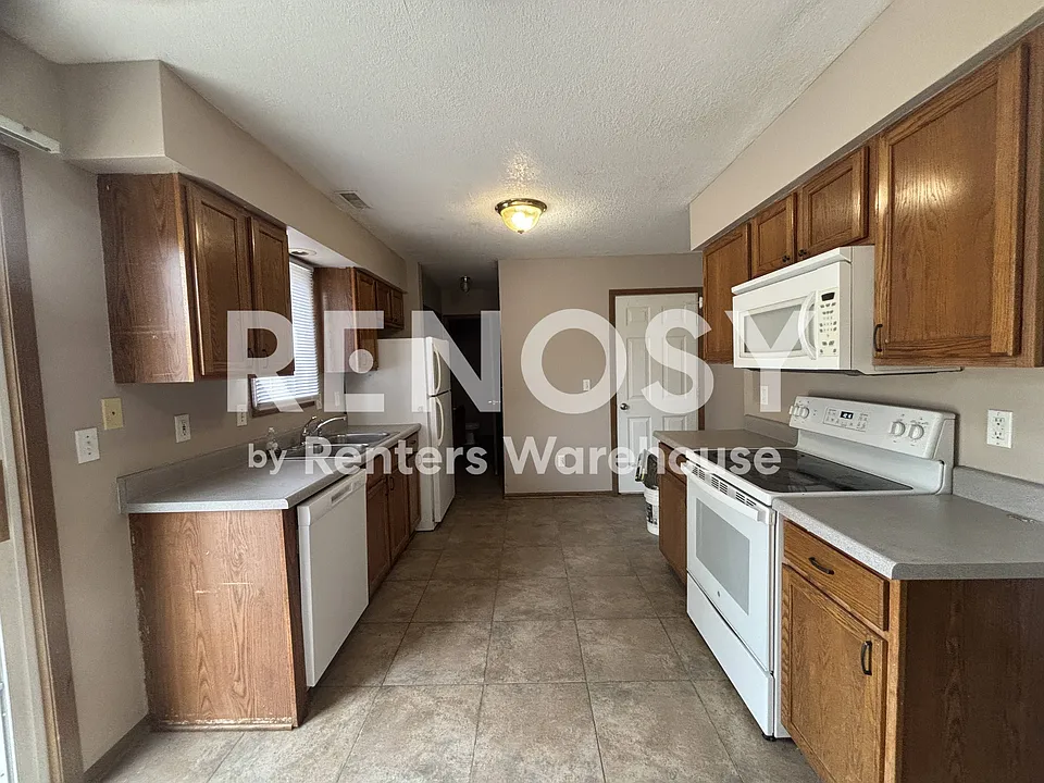 1504 6th Ave SE