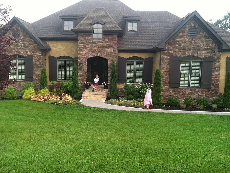2nd image of 9630 Portofino Dr
