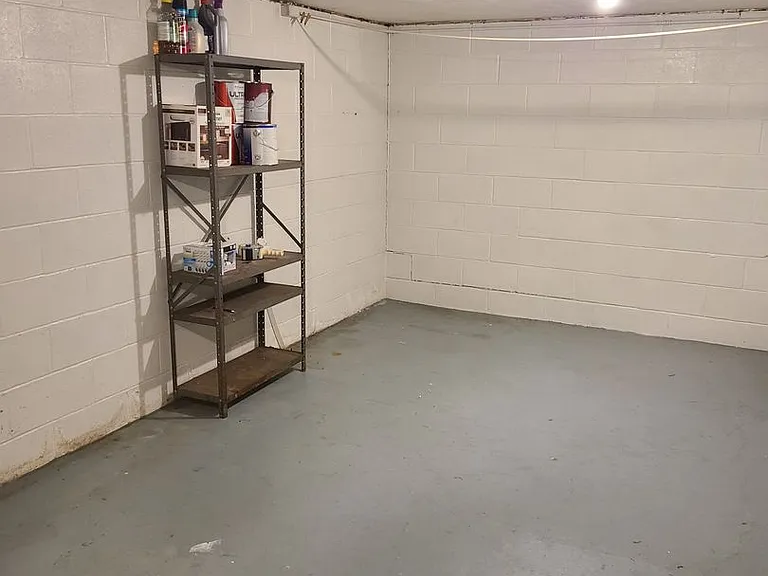 4932 Dubois Dr — Photo 9