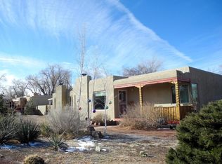 1117 Summit Dr NE, Albuquerque, NM 87106