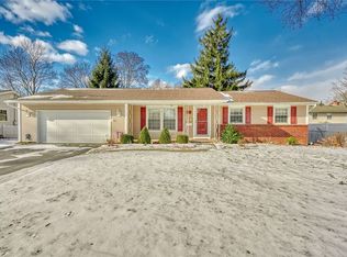 65 Yorktown Dr, Rochester, NY 14616