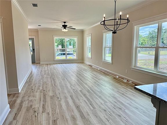 5th image of 2286 Snowden Pl