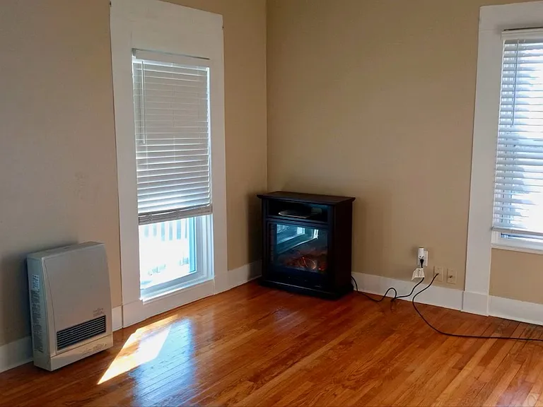 343 Windham Center Rd #5 — Photo 11