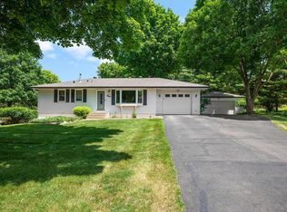 5935 Afton Rd, Shorewood, MN 55331