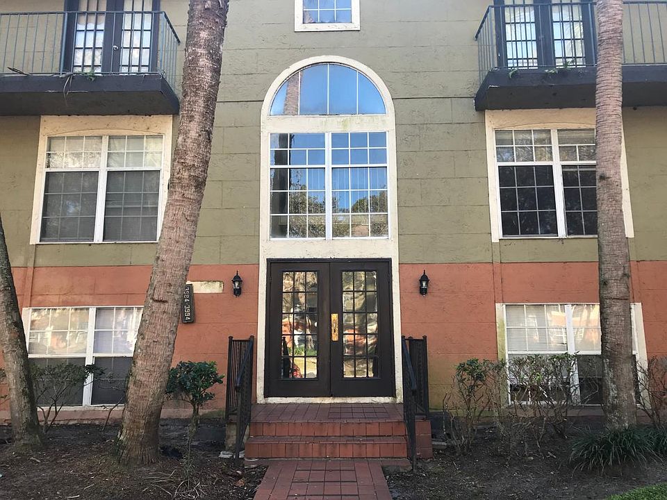 1st image of 3984 Versailles Dr