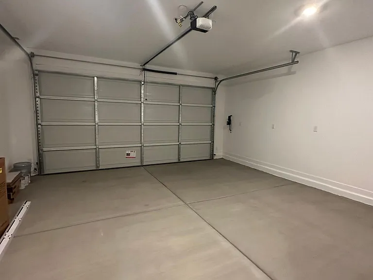 8903 W Solano Dr — Photo 20