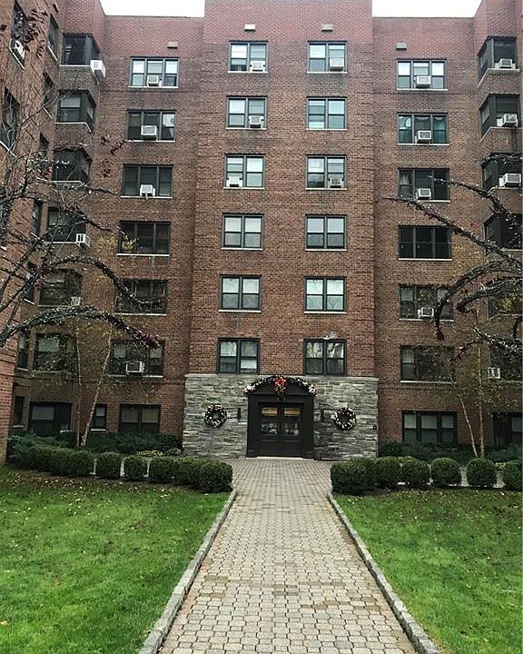 1st image of 505 E Lincoln Ave APT 420