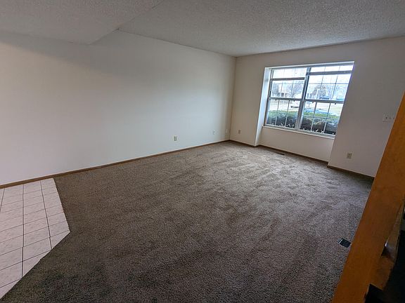 5th image of 6213 Glenwillow Blvd
