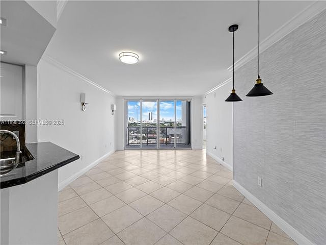 1st image of 1800 Sunset Harbour Dr #1201