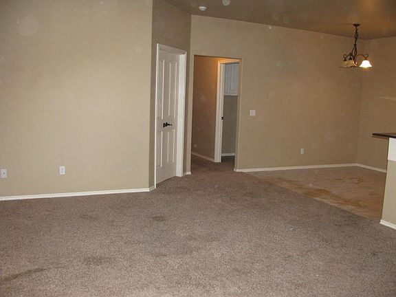 2nd image of 13809 Oxford Dr #Duplex