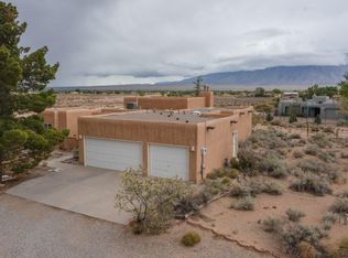 168 Anya Rd, Corrales, NM 87048