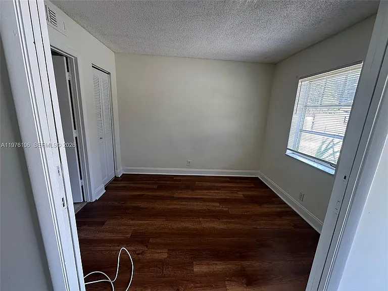 3033 NW 68th St #12E — Photo 16
