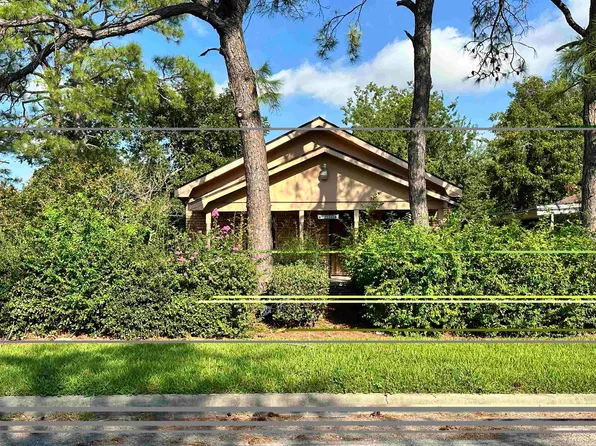 1701 Thomas Blvd, Port Arthur, TX 77640
